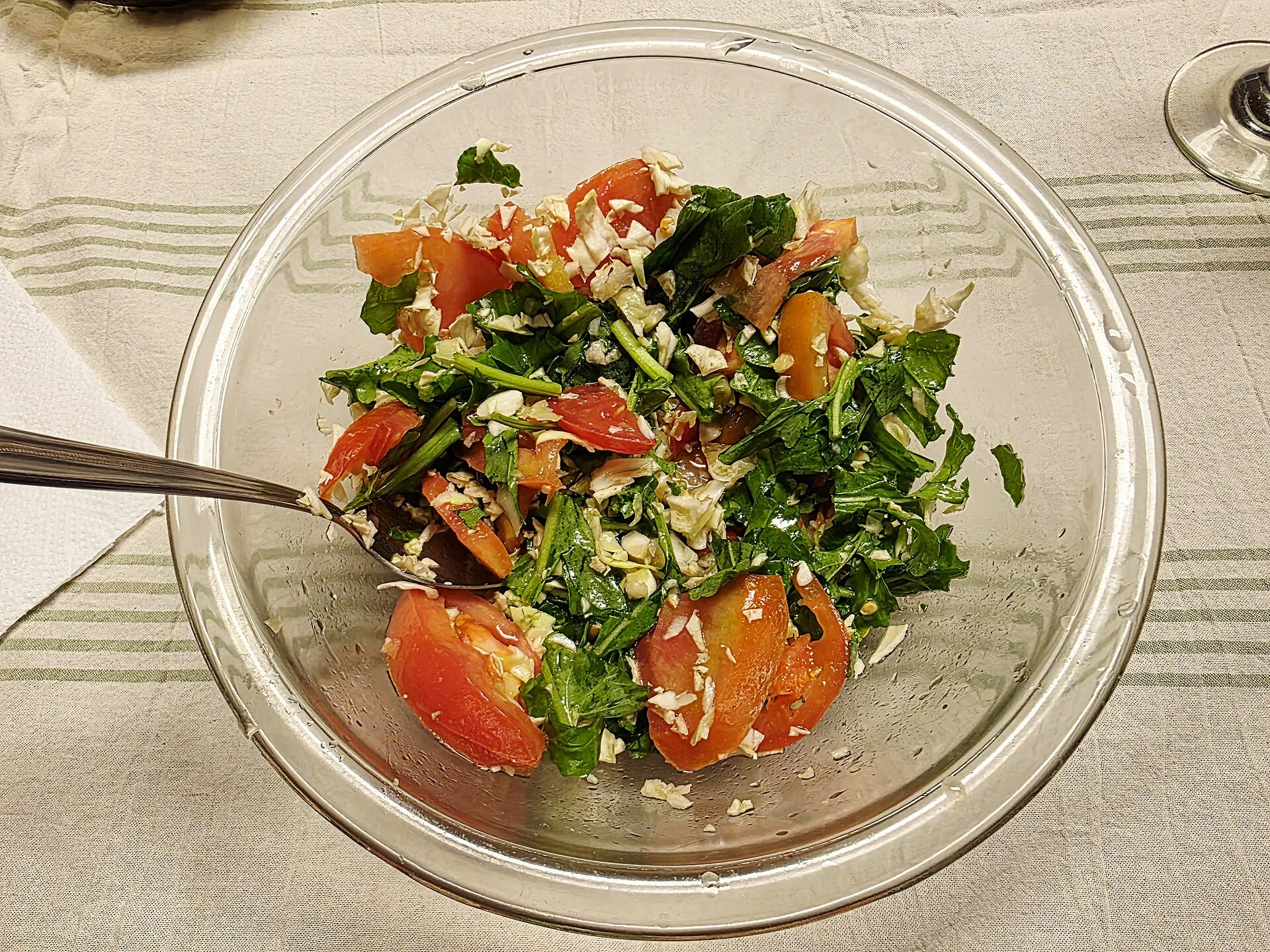 Mixed greens base for a panera salad menu bowl